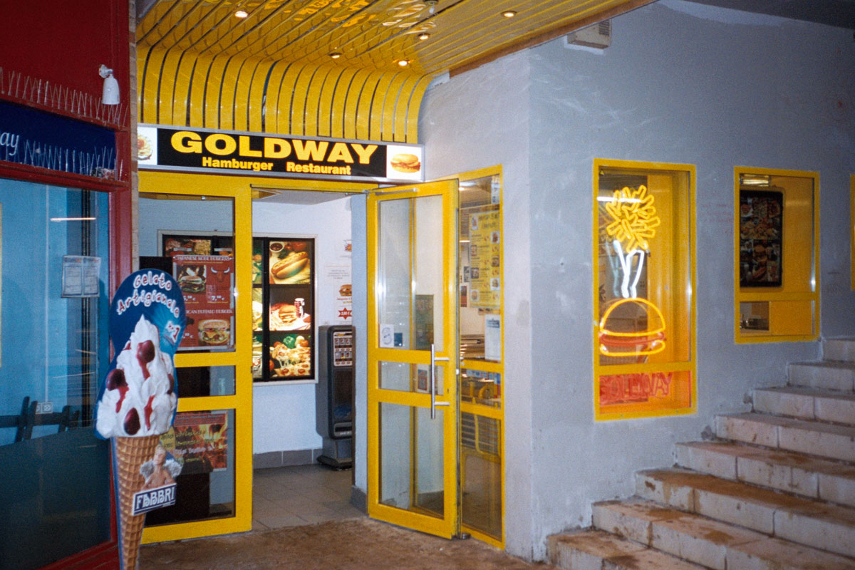 Goldway Kosmopolite Louvain La Neuve Belgium